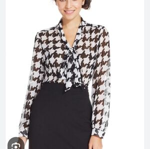 Tahari Houndstooth PussyWillow Black and White Blouse